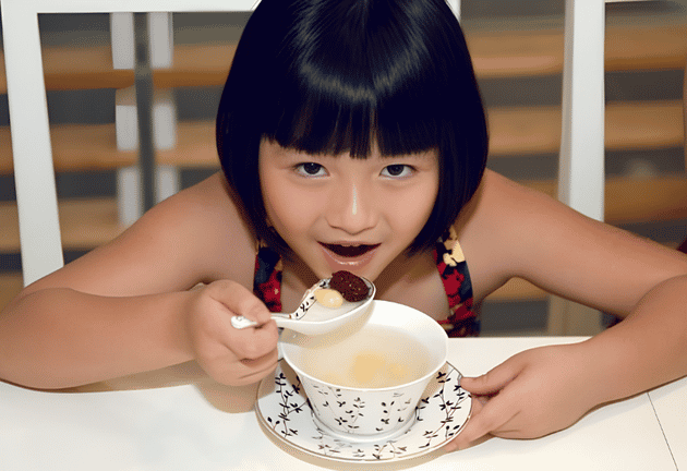 Có Nên Cho Trẻ Ăn Yến Sào