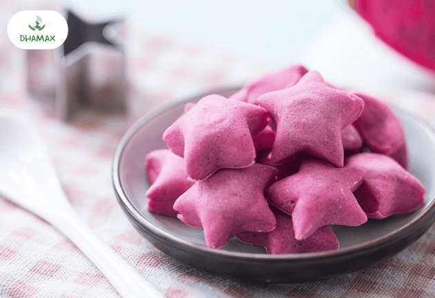 Có nên cho bé ăn bánh ăn dặm không