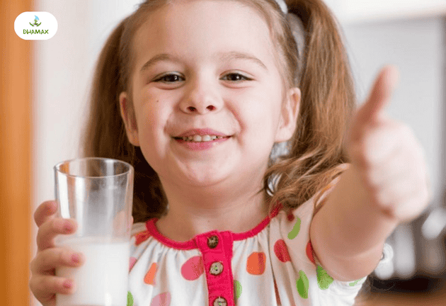 Sữa dinh dưỡng pha sẵn Platimil Gold 