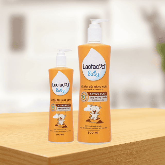sữa tắm gội Lactacyd Active Play