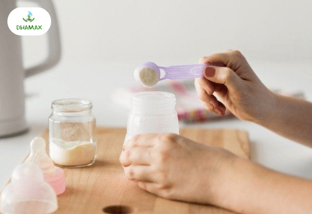 chọn sữa cho bé phù hợp với độ tuổi