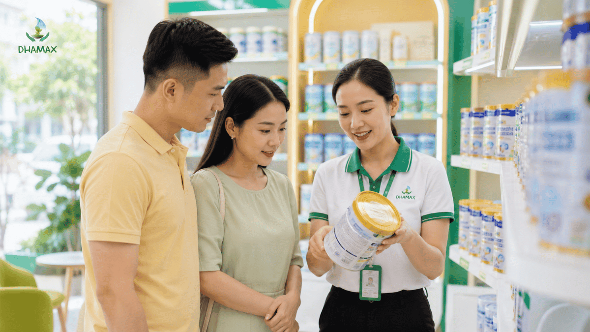 Ba mẹ đọc bảng thành phần sữa công thức cho bé