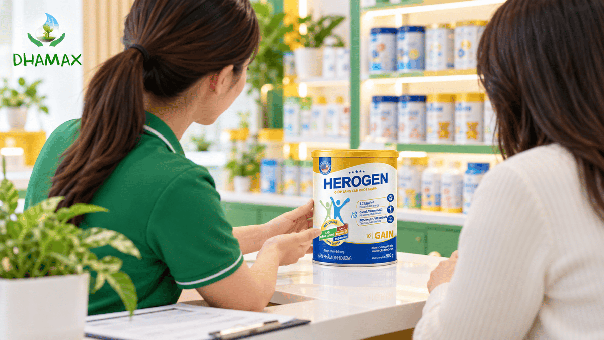 Không gian tư vấn chọn sữa dinh dưỡng người lớn tại DHAMAX