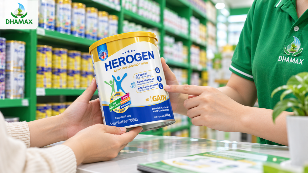 Không gian cửa hàng sữa DHAMAX với khu vực tư vấn sản phẩm Herogen Gain